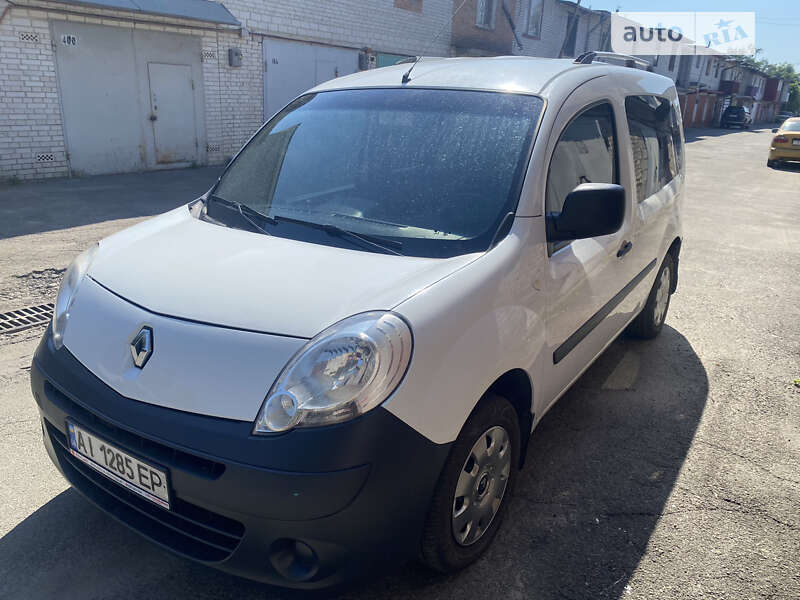 Мінівен Renault Kangoo 2010 в Києві