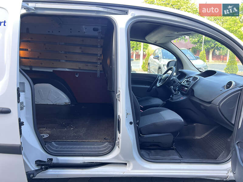 Вантажний фургон Renault Kangoo 2019 в Чернівцях