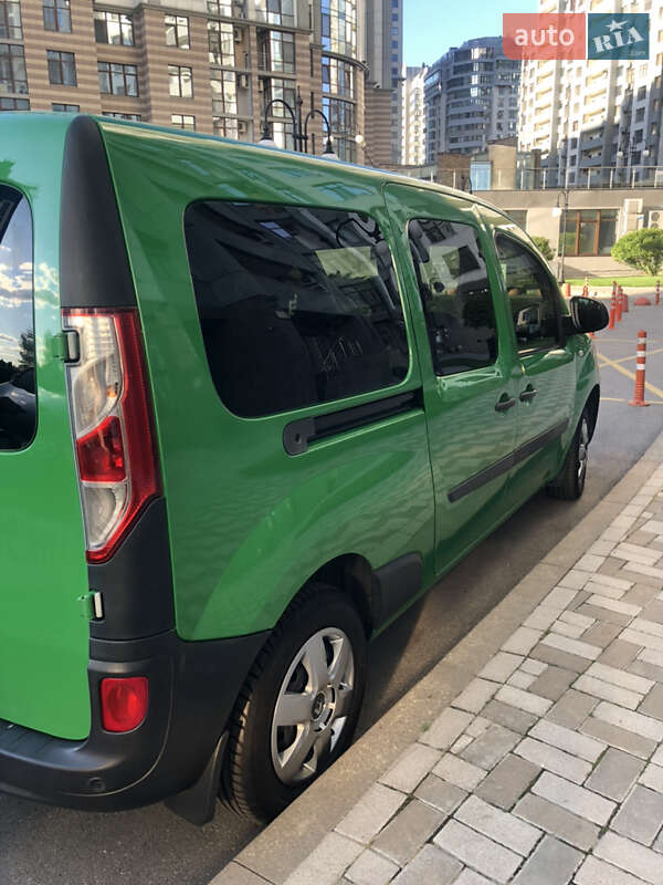 Минивэн Renault Kangoo 2016 в Киеве