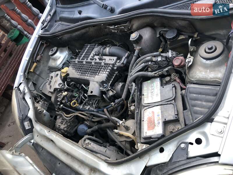 Минивэн Renault Kangoo 2005 в Львове