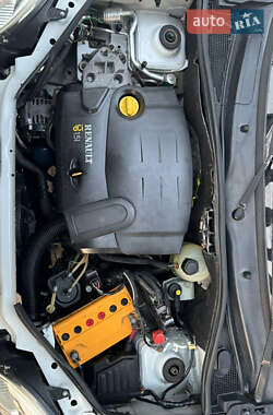 Минивэн Renault Kangoo 2006 в 