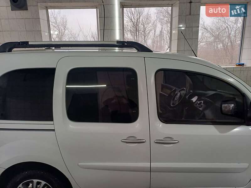 Минивэн Renault Kangoo 2011 в Кривом Роге