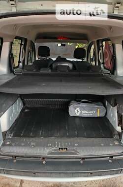 Минивэн Renault Kangoo 2013 в Килии