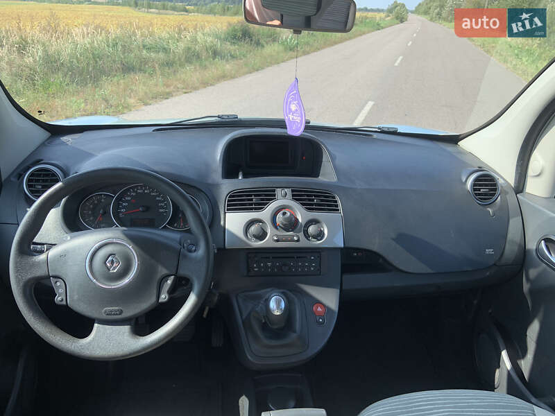 Мінівен Renault Kangoo 2012 в Ємільчиному