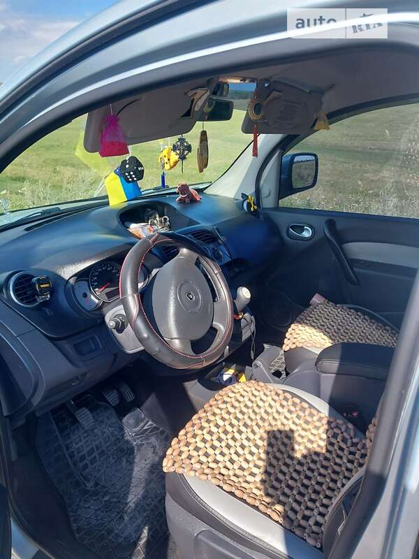 Минивэн Renault Kangoo 2011 в Лановцах