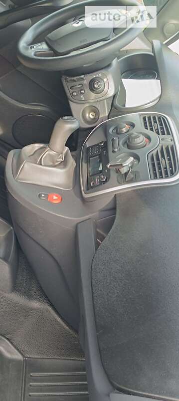Вантажний фургон Renault Kangoo 2017 в Києві фото 14 Вантажний фургон Renault Kangoo 2017 в Києві