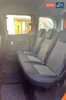 Минивэн Renault Kangoo 2011 в 
