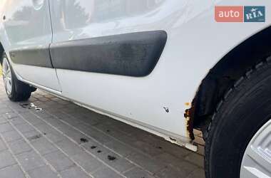 Минивэн Renault Kangoo 2003 в 