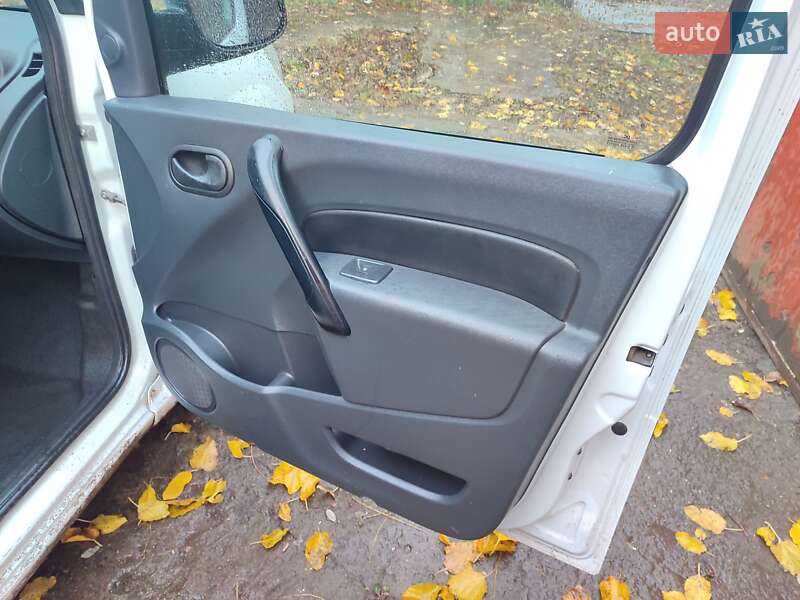 Минивэн Renault Kangoo 2015 в Днепре