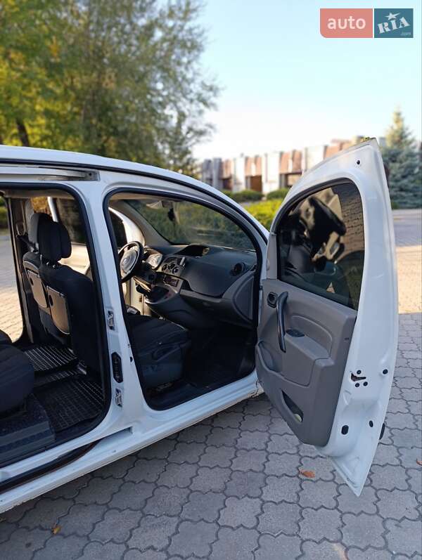 Минивэн Renault Kangoo 2009 в Павлограде