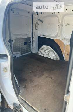 Грузовой фургон Renault Kangoo 2014 в 