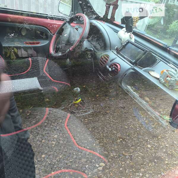 Минивэн Renault Kangoo 1998 в Новоселице