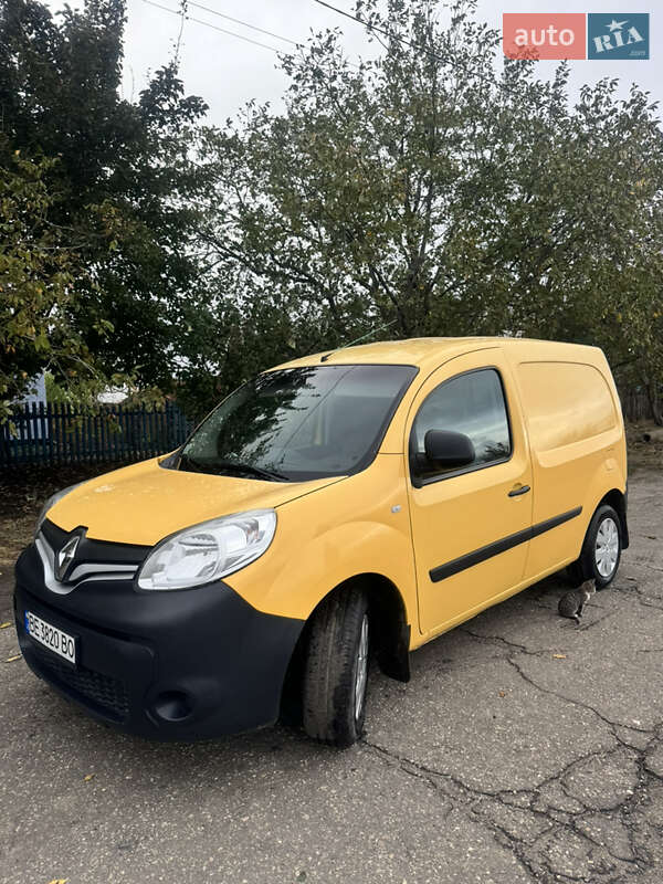 Вантажопасажирський фургон Renault Kangoo 2013 в Новому Бузі