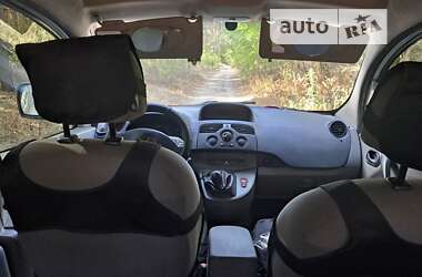 Минивэн Renault Kangoo 2010 в 