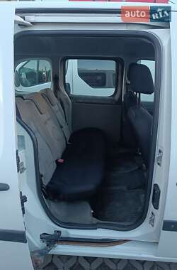 Минивэн Renault Kangoo 2012 в 