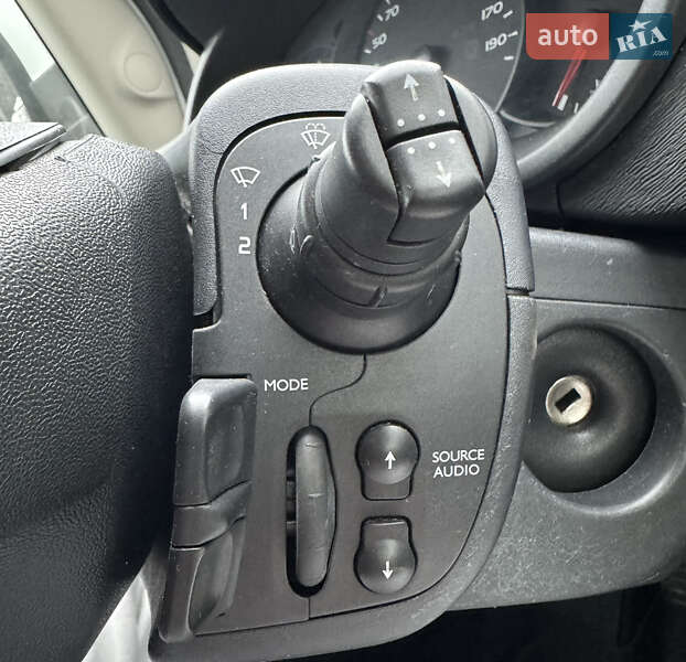 Грузовой фургон Renault Kangoo 2013 в Копычинце