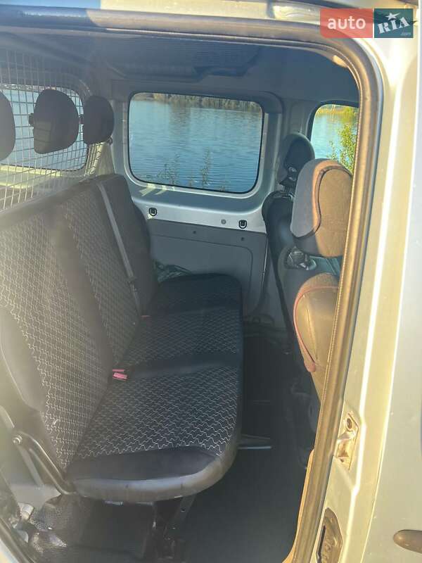 Мінівен Renault Kangoo 2010 в Тернополі