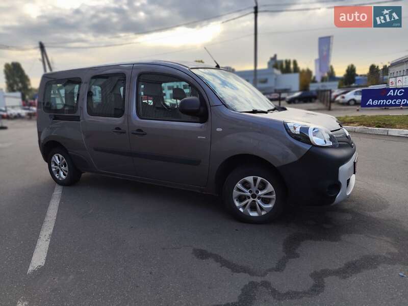 Минивэн Renault Kangoo 2018 в Киеве