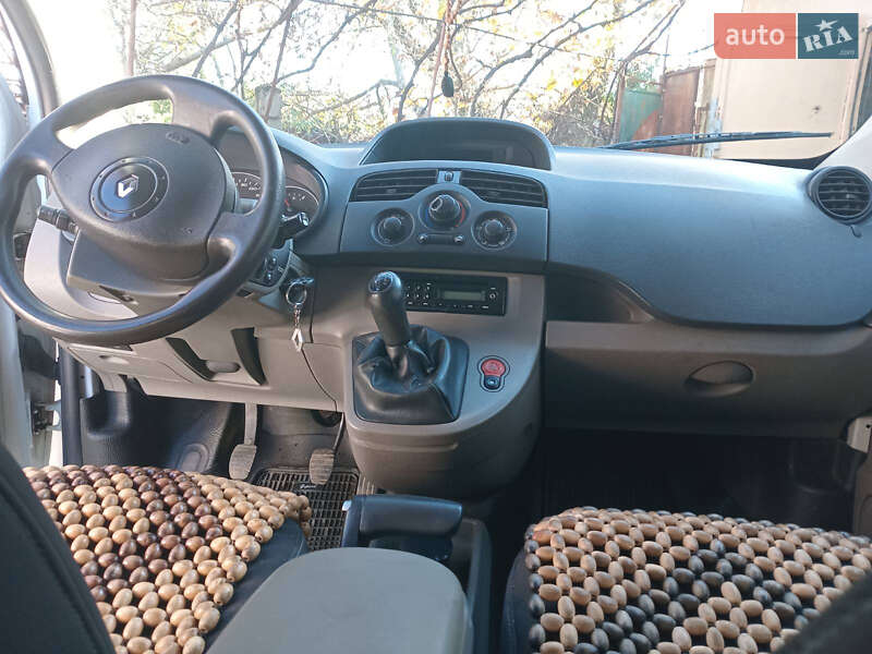Минивэн Renault Kangoo 2009 в Ужгороде