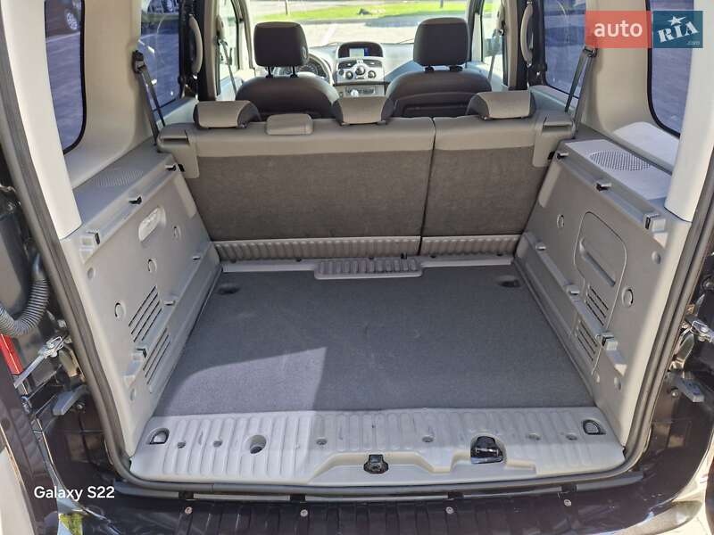 Минивэн Renault Kangoo 2010 в Черновцах