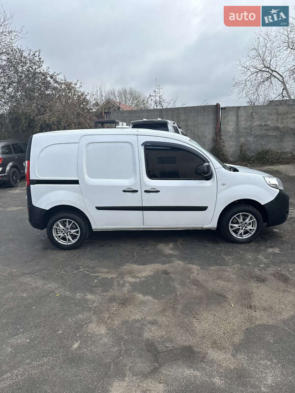 Вантажний фургон Renault Kangoo 2015 в Умані фото 3 Вантажний фургон Renault Kangoo 2015 в Умані