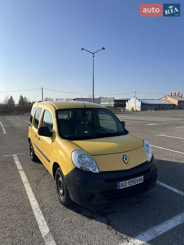 Минивэн Renault Kangoo 2008 в Черновцах