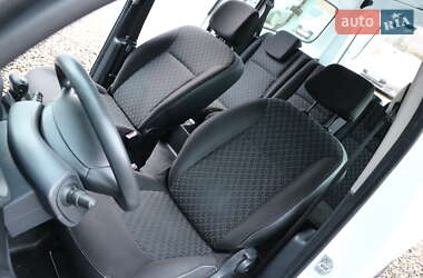 Минивэн Renault Kangoo 2015 в 