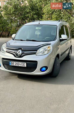 Мінівен Renault Kangoo 2013 в Чернівцях