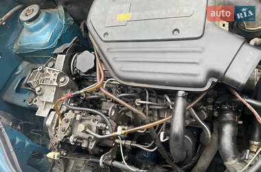 Минивэн Renault Kangoo 2001 в 
