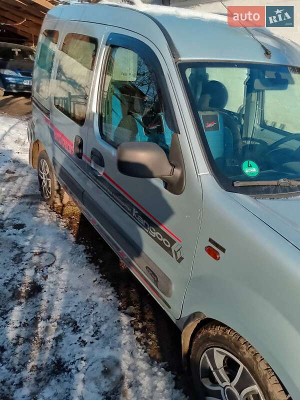 Мінівен Renault Kangoo 2005 в Іллінцях