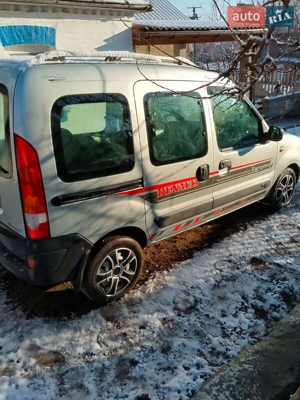 Мінівен Renault Kangoo 2005 в Іллінцях
