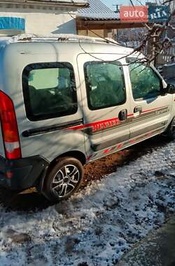 Минивэн Renault Kangoo 2005 в 