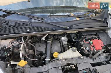 Минивэн Renault Kangoo 2015 в 
