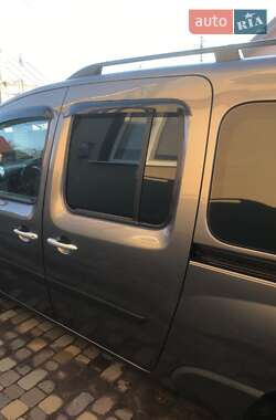 Минивэн Renault Kangoo 2017 в 