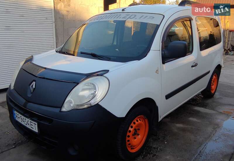 Минивэн Renault Kangoo 2011 в Запорожье