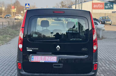 Минивэн Renault Kangoo 2013 в Ровно