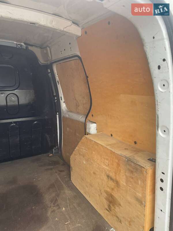 Грузовой фургон Renault Kangoo 2012 в Киеве