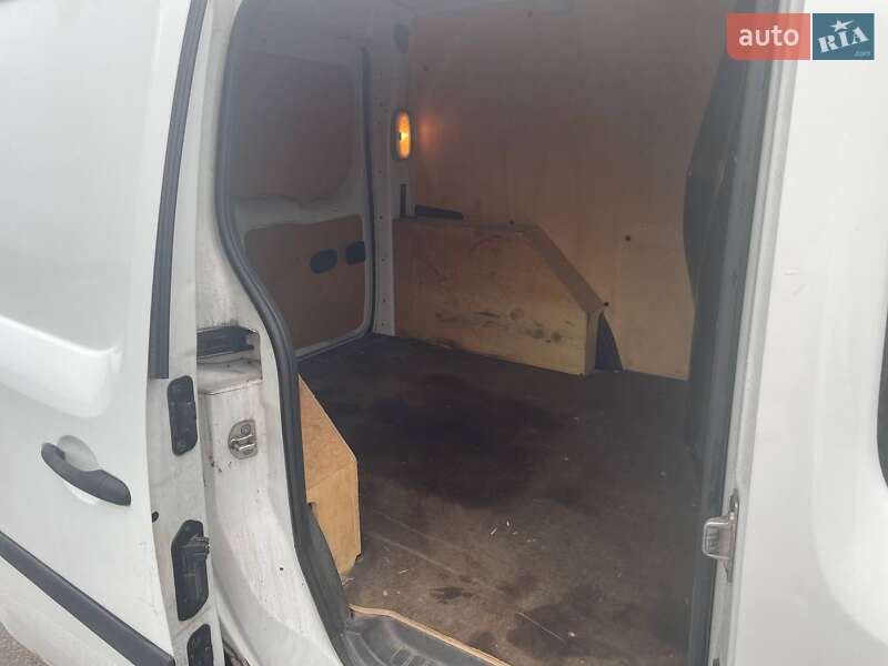 Грузовой фургон Renault Kangoo 2012 в Киеве