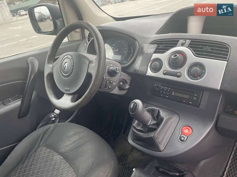 Грузовой фургон Renault Kangoo 2012 в Киеве