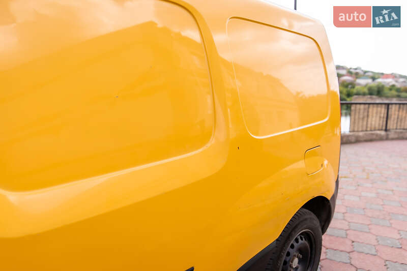Грузовой фургон Renault Kangoo 2013 в Могилев-Подольске фото 3 Грузовой фургон Renault Kangoo 2013 в Могилев-Подольске