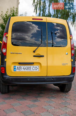 Грузовой фургон Renault Kangoo 2013 в 