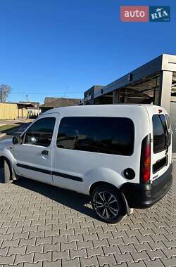 Минивэн Renault Kangoo 2000 в Шумске