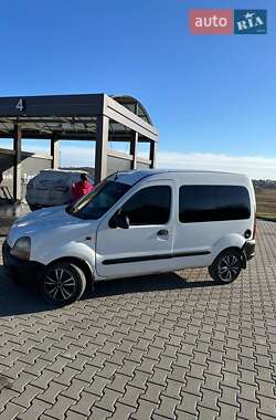 Минивэн Renault Kangoo 2000 в Шумске