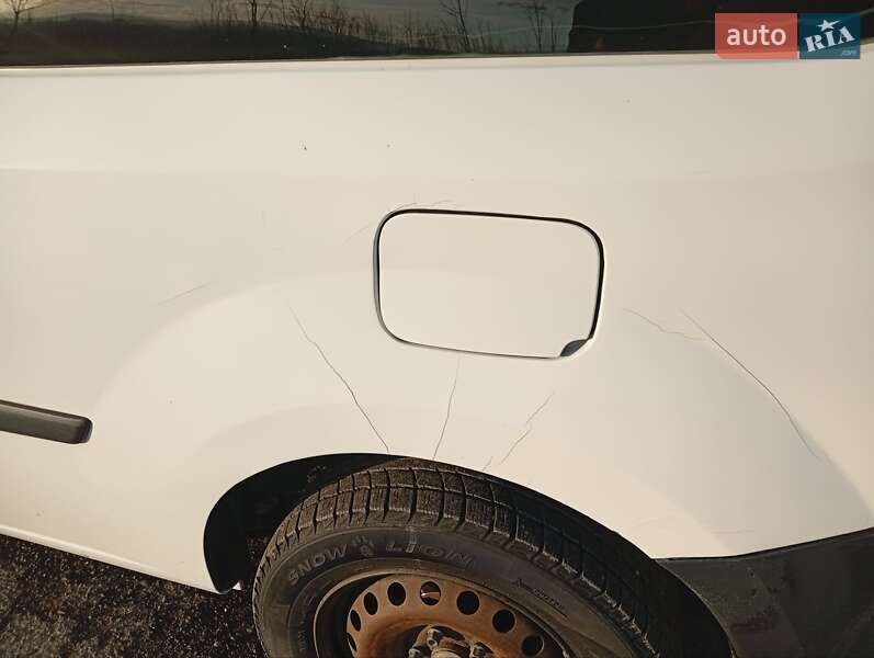 Мінівен Renault Kangoo 2010 в Вашківцях