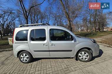 Минивэн Renault Kangoo 2015 в Запорожье