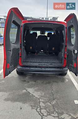 Грузопассажирский фургон Renault Kangoo 2017 в 
