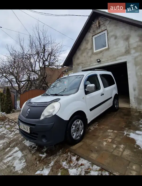 Мінівен Renault Kangoo 2010 в 