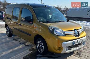 Грузовой фургон Renault Kangoo 2015 в 