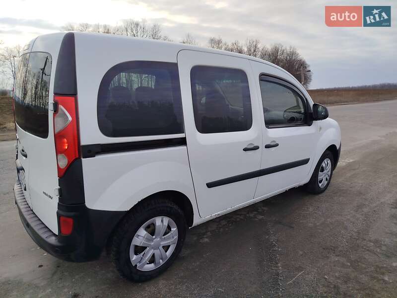 Минивэн Renault Kangoo 2012 в Лысянке