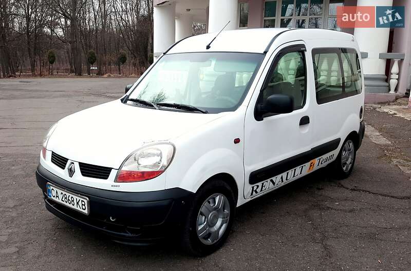 Минивэн Renault Kangoo 2004 в Звенигородке